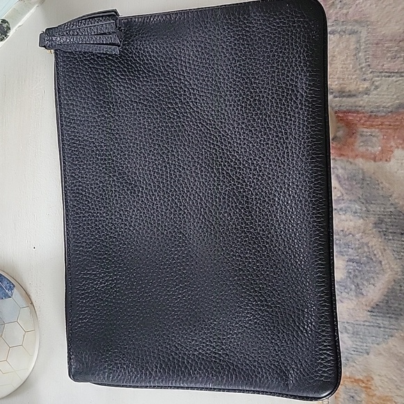 Kate Spade New York Jackson Large Zip Pouch Leather Black - Picture 3 of 5